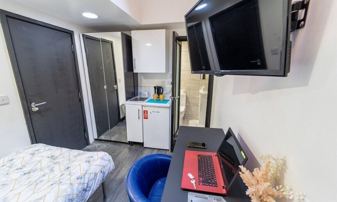 Selly Oak Apartment | Single ground floor studio in Selly Oak