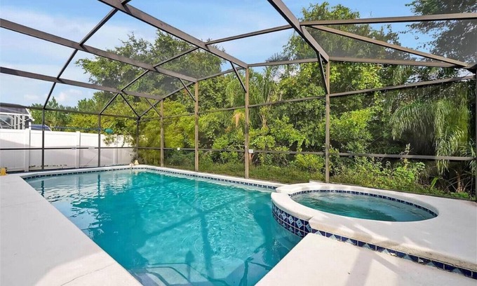 Clear Creek Apartment | Single Story Villa with Pool, Views & Family Fun