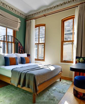Sirkeci Hotel | Sirin Han Hotel Old City
