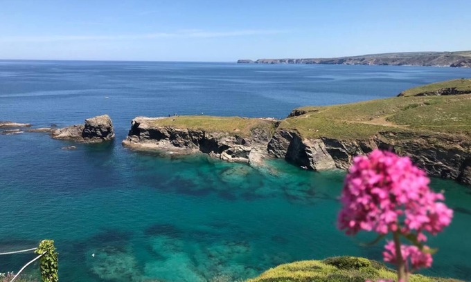Port Isaac Apartment | Sit outside and look at the sea !