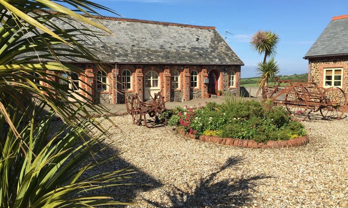 Hartland House | Situated In A Peaceful Location In An Area Of Outstanding Natural Beauty