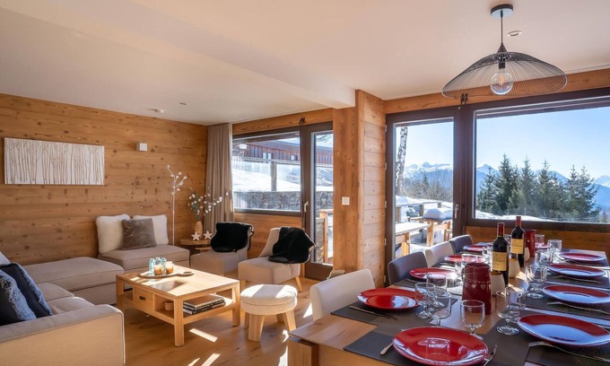 Arc-1600 Apartment | Ski-in chalet with fireplace and parking