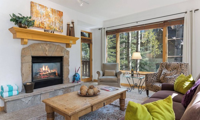 Edwards Condo | Ski-In/Ski-out 2 Bedroom Classic Aspenwood Lodge w/Outdoor Pool, Hot Tub