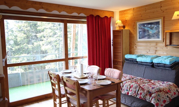 Chamrousse Apartment | Ski-In/Ski-Out Apartment with South-Facing Terrace near Chamrousse 1700