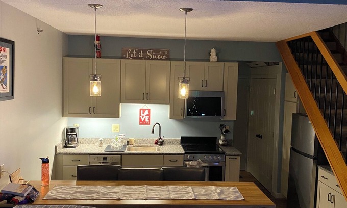 Sunday River Area Condo | Ski in & Ski out at Fall Line, Sunday River
