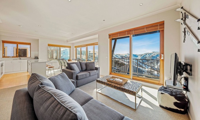 Hotham Heights Apartment | Ski in-Ski out Penthouse Apt with Undercover Parking
