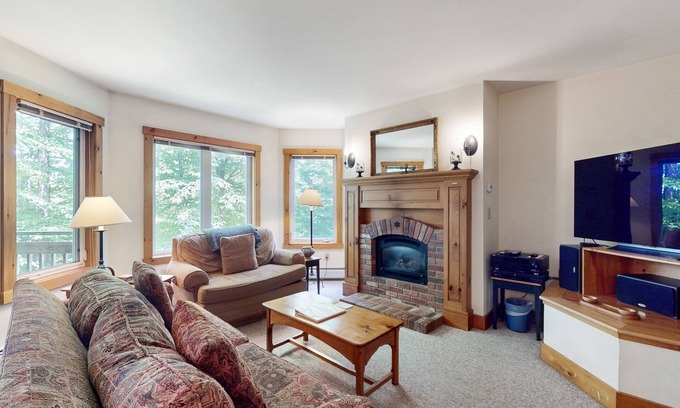 North Troy House | Ski-in/ski-out Jay Peak Resort condo near water park, ice skating, & hiking