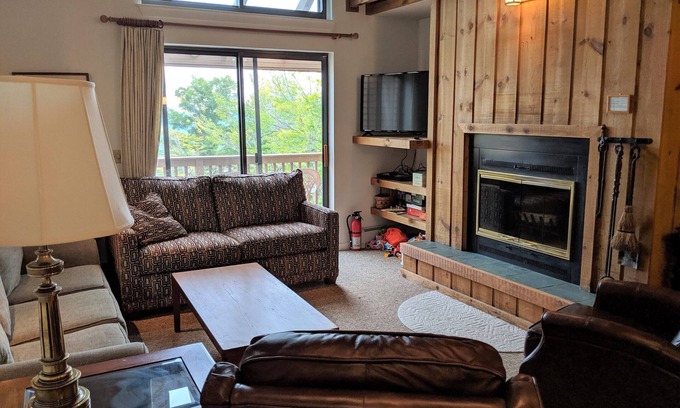 Ludlow House | Ski on, ski off four bedroom trailside condo at Okemo