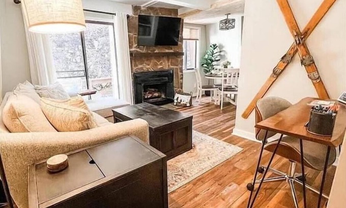 Banner Elk Condo | Ski To Me, Sugar Mountain