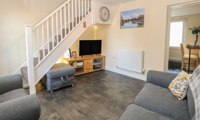 Beccles Cottage | SKIPPINGS, pet friendly, country holiday cottage in Beccles