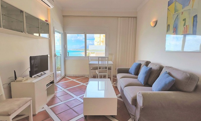 Marbella Seafront Promenade Apartment | Skol 536 - Great One Bed Apartment with Wonderful Sea View.