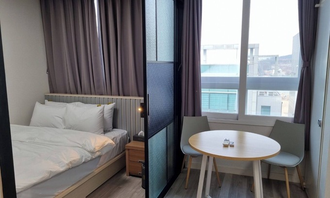 Yangju Hotel | Sky Castle
