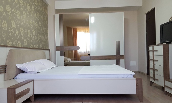 Constanta Apartment | SKY SEA VIEW FROM 7TH FLOOR