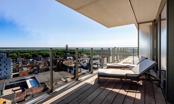 Ostend City Centre Apartment | Sky Tower II Modern Stay with Panoramic Views
