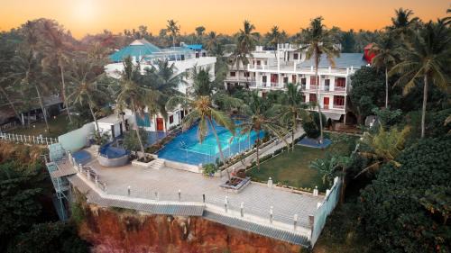 Varkala Resort | Skylar Seaview Beach Resort & Ayurveda Varkala