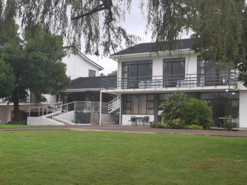 Harrismith House | Skylight Guest House
