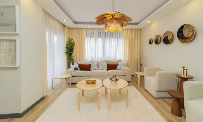Kaleici Apartment | Sleek and Central Apartment in Muratpasa