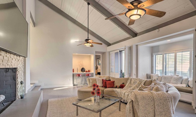 Rancho Mirage Villa | Sleek Rancho Mirage Villa: Patio, Pool, Golf!