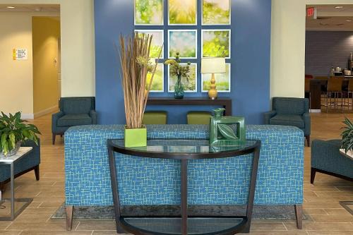 Altoona Hotel | Sleep Inn & Suites Altoona North