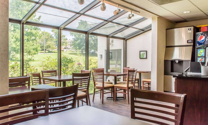 Mountville Hotel | Sleep Inn & Suites of Lancaster County