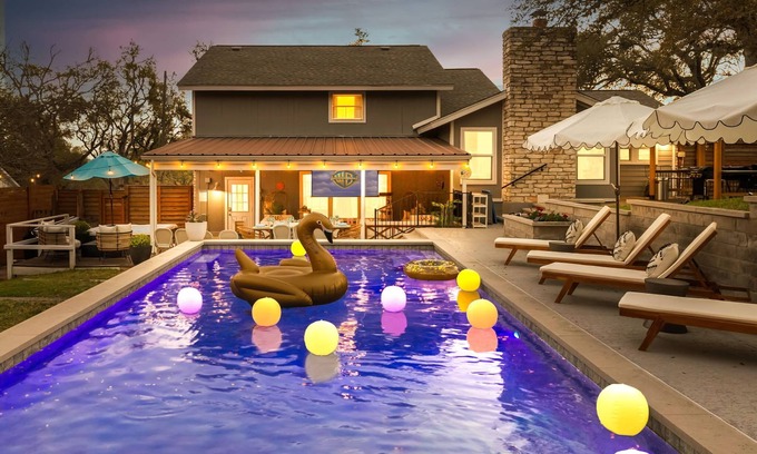 West Oak Hill House | Sleeps 16+ Oasis*Estate w/Pool Hot Tub Movie