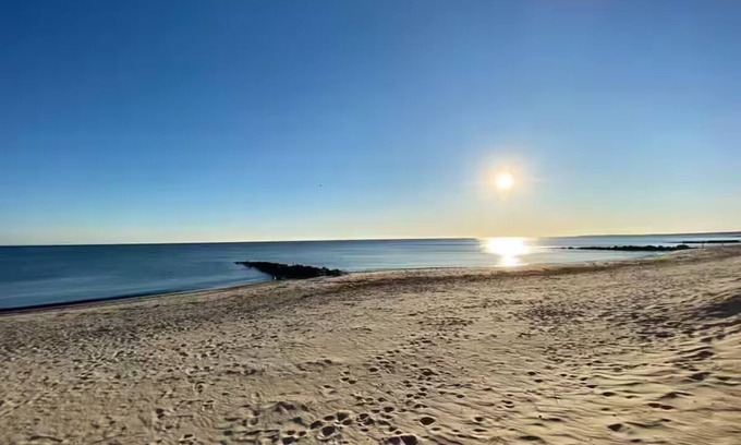 Barnstable County Condo | Small & Cozy 1-bedroom condo in charming Dennis Port steps to the Beach!