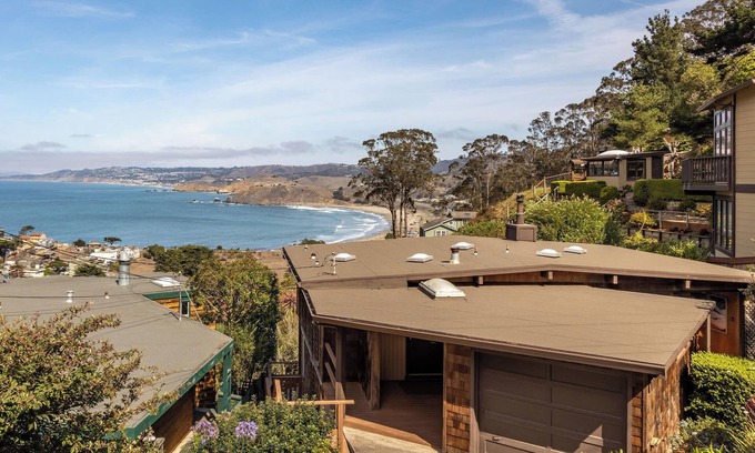 Pedro Point House | Small Home with Ocean View walk to Restaurants, Brewery, Shops, Beach