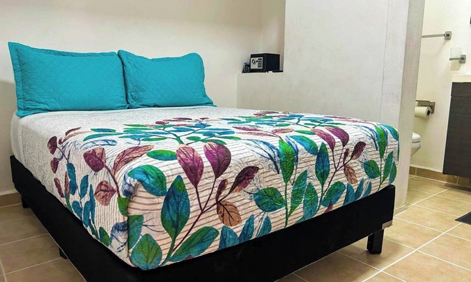 Punta Cancun Apartment | Small lodging in the hotel zone of cancun, 5 minutes from the sea (walking distance).
