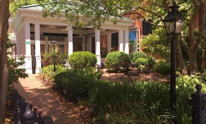 Smithfield Hotel | Smithfield Inn