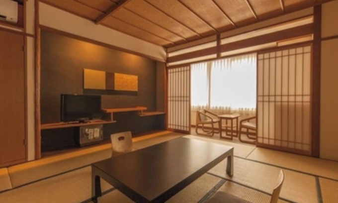 Gero Onsen Hotel | Smoking permitted Mountainfacing room 2 people | Accommodation only plan/Gero Gifu