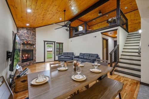 Gatlinburg - Pigeon Forge Ski Chalet | Smoky Mountain Chalet