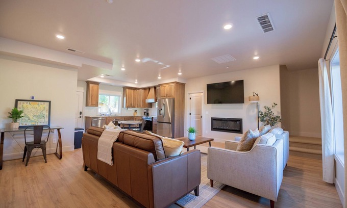Idaho Falls Cabin | Snake River Meadow Lodge + Fishing & Outdoor Haven: 30 Acre Riverfront New Build