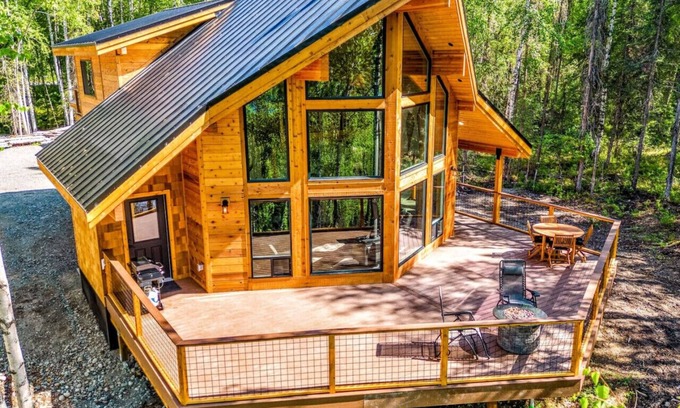 Willow Apartment | Sojourn Lodge~Recreational Haven