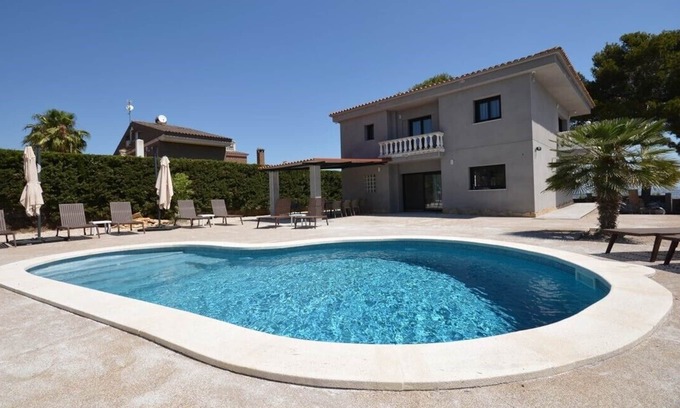 Salou Ski Chalet | Sol y Mar adapted Disabled