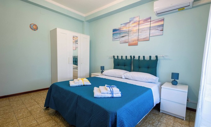 Trapani Apartment | Sole e Luna Apartment - Holiday house close to the city centre and beaches