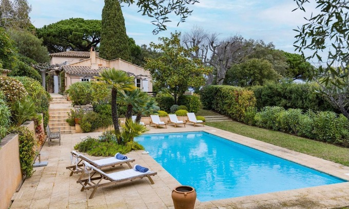 Cote d'Azur- French Riviera House | Soleil Marin - vue imprenable sur la mer