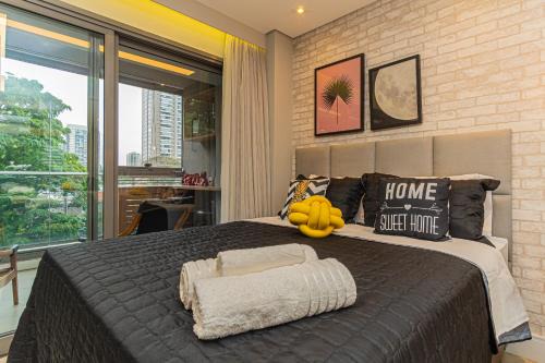Brooklin Paulista Apartment | Solenn Studio - Varanda, Vaga e Ar no Brooklin SP