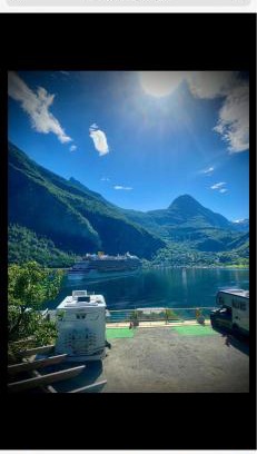 Stranda Cabin | Solhaug Fjordcamping
