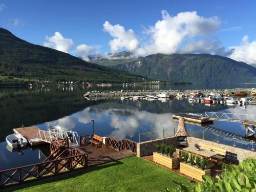 Nesset Apartment | Solstrand Fjord Holiday