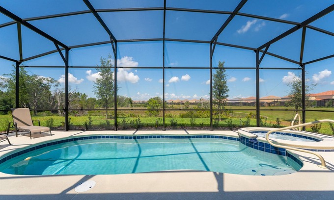 Loughman House | Solterra Resort/Private Pool/Amenities (7679OakMoss)