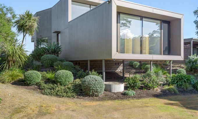 Somers House | Somers by the Sea