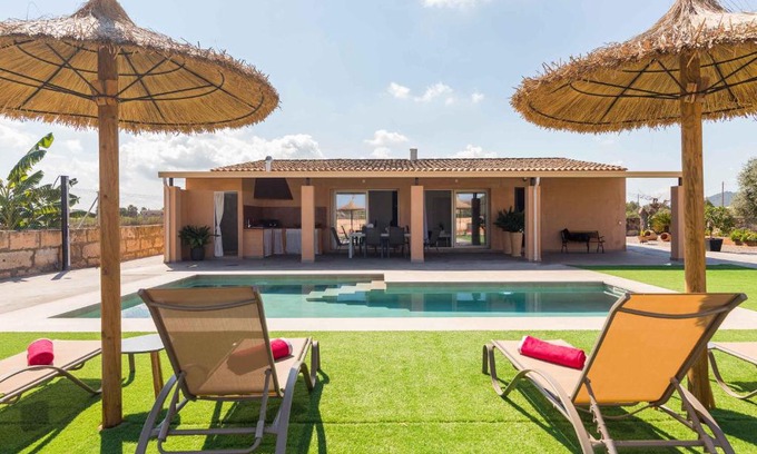 Ariany Villa | Son guineu