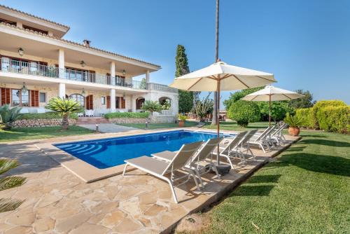 Costitx Villa | Son Tomasset - Petit - 8 pax