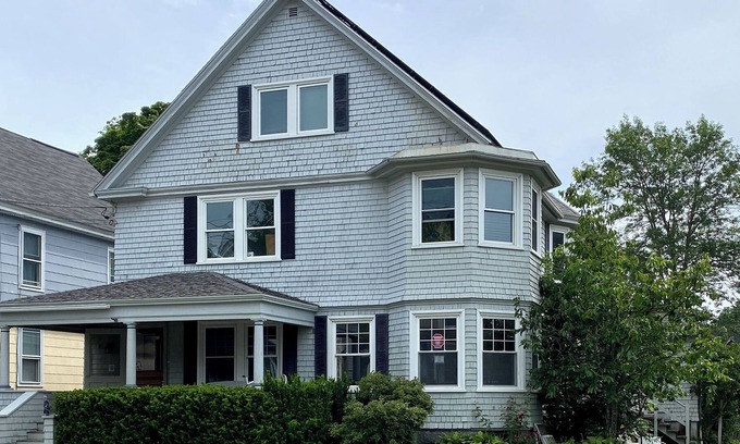 Bar Harbor House | Song of the Sea: Newly Renovated, 3 Minute Walk to Shops and Restaurants!