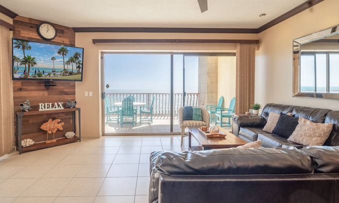 Sandy Beach Condo | Sonoran Sun E-210 A Place In The Sun Pool View Condo