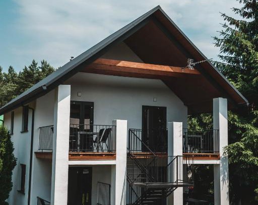 Volyn Oblast Apartment | Sonyachni bungalo