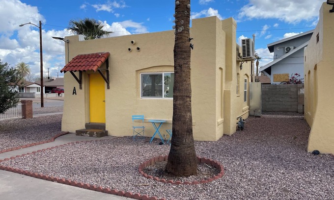 Downtown Phoenix Cottage | Soothing cottage with AC/heat in sunny Phoenix