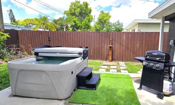 Orange Lake Village House | Soothing Spa, Patio, Games & Grill @ Mystic Haven