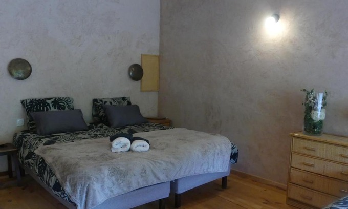 Le Mas-d'Azil Bed & Breakfast | Source Nature