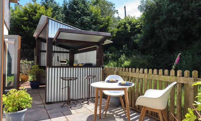 Moreleigh Cottage | South Holm